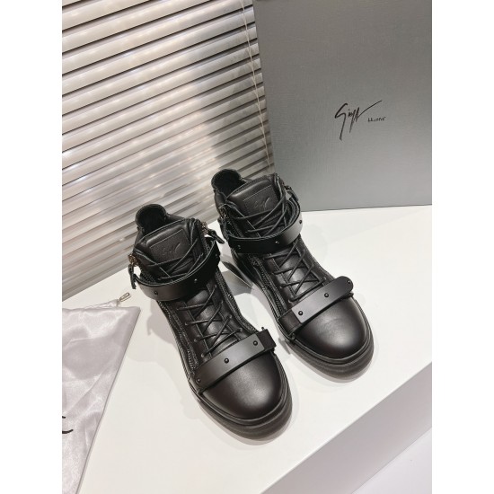 CL Shoes Casual shoes
Top Quality CL Shoes Casual shoes
Top Quality