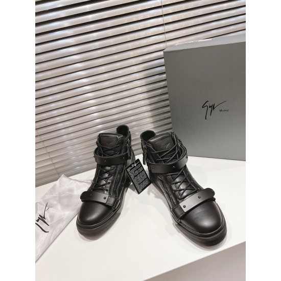 CL Shoes Casual shoes
Top Quality CL Shoes Casual shoes
Top Quality