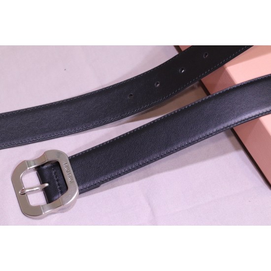 MiuMiu Belts
Top Quality MiuMiu Belts
Top Quality