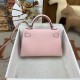 Hermes Bags Top Quality Minikelly 二代
19cm $220 Hermes Bags Top Quality Minikelly 二代
19cm $220