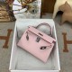 Hermes Bags Top Quality Minikelly 二代
19cm $220 Hermes Bags Top Quality Minikelly 二代
19cm $220