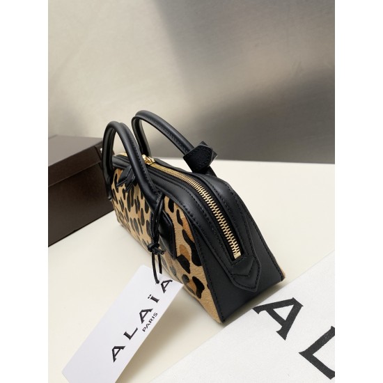 Alaia Bags Collection Top Quality
