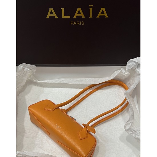 Alaia Bags Collection Top Quality

