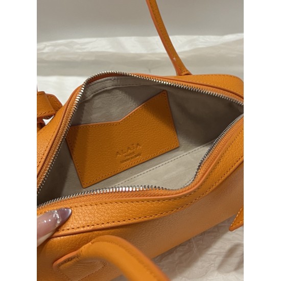 Alaia Bags Collection Top Quality
