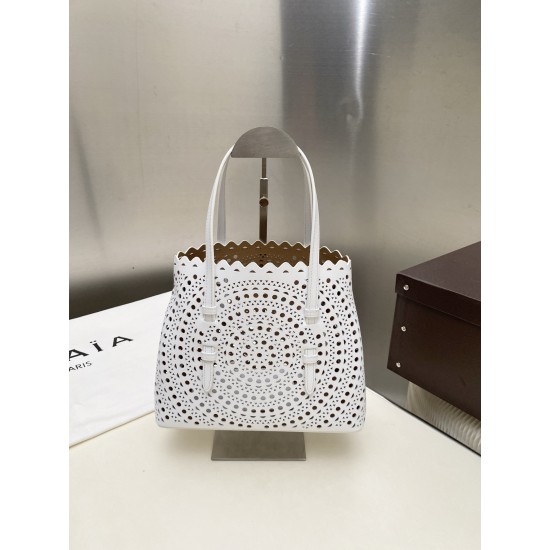 Alaia Bags Collection Top Quality
