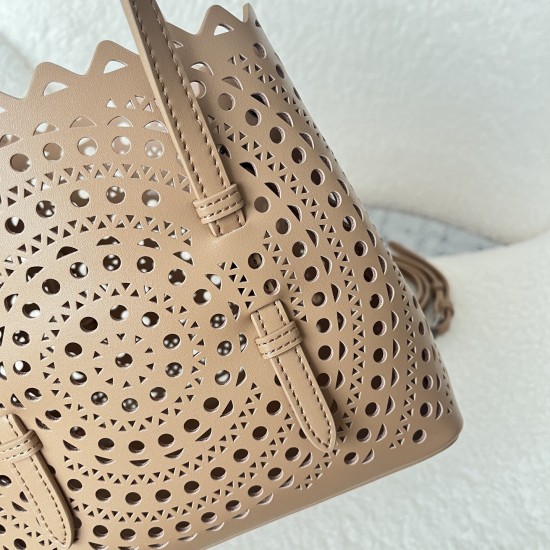 Alaia Bags Collection Top Quality
