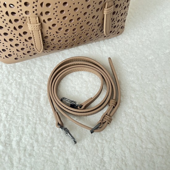 Alaia Bags Collection Top Quality
