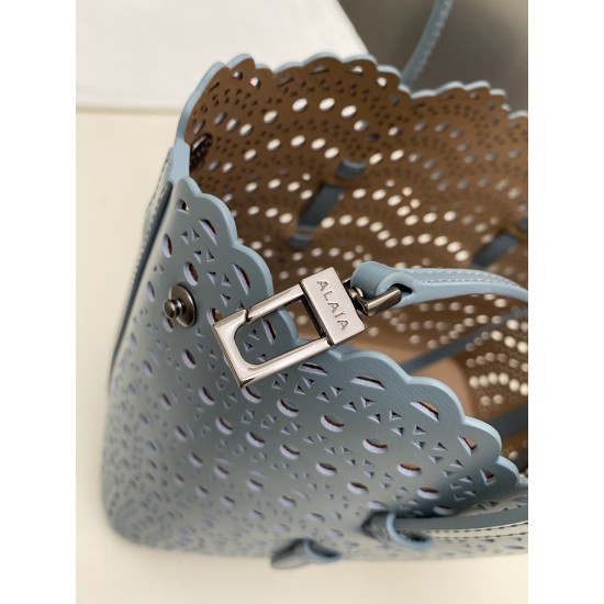 Alaia Bags Collection Top Quality

