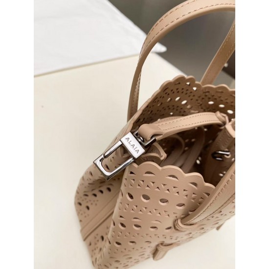 Alaia Bags Collection Top Quality

