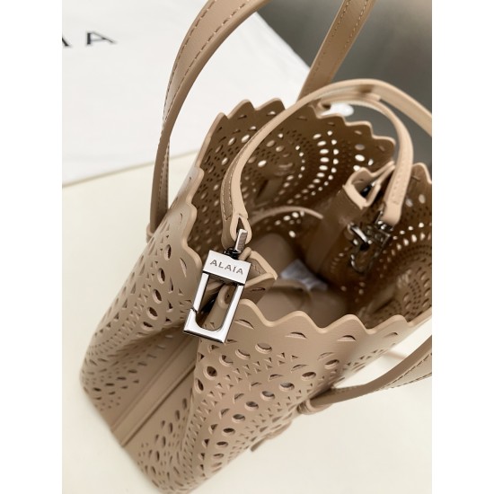 Alaia Bags Collection Top Quality
