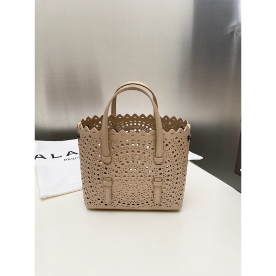 Alaia Bags Collection Top Quality
