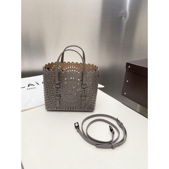 Alaia Bags Collection Top Quality
