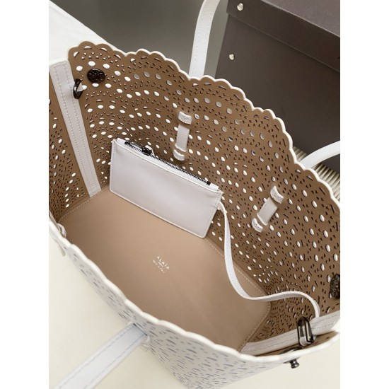Alaia Bags Collection Top Quality
