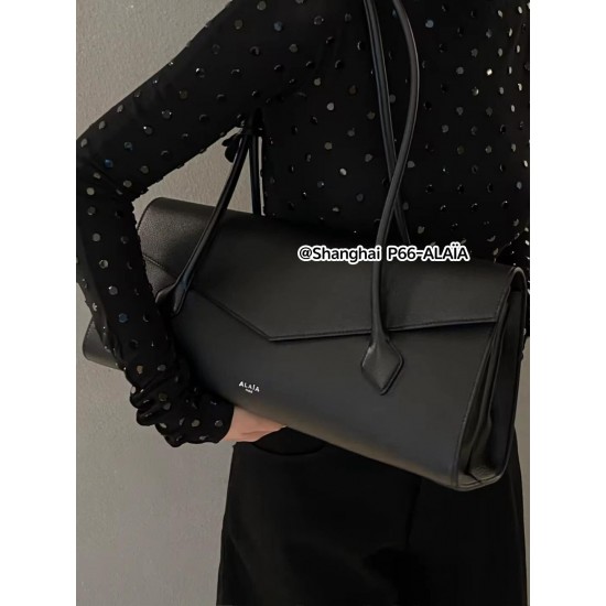 Alaia Bags Collection Top Quality
