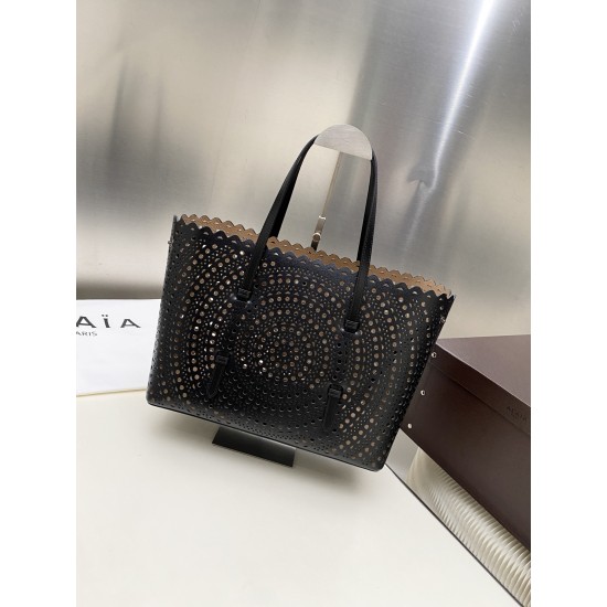 Alaia Bags Collection Top Quality
