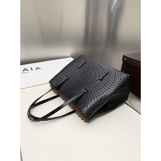 Alaia Bags Collection Top Quality
