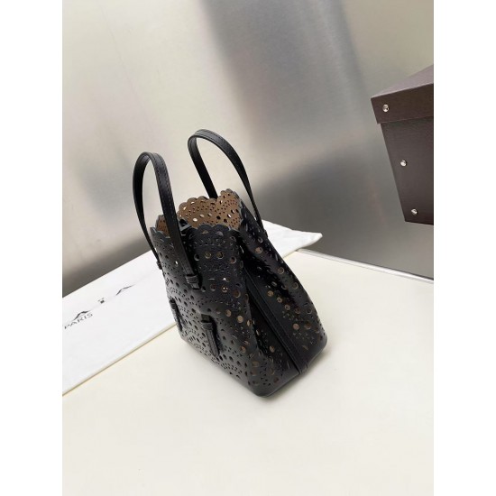 Alaia Bags Collection Top Quality
