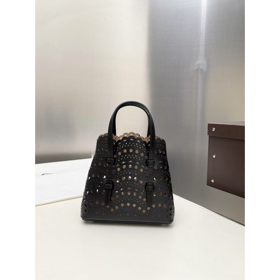 Alaia Bags Collection Top Quality
