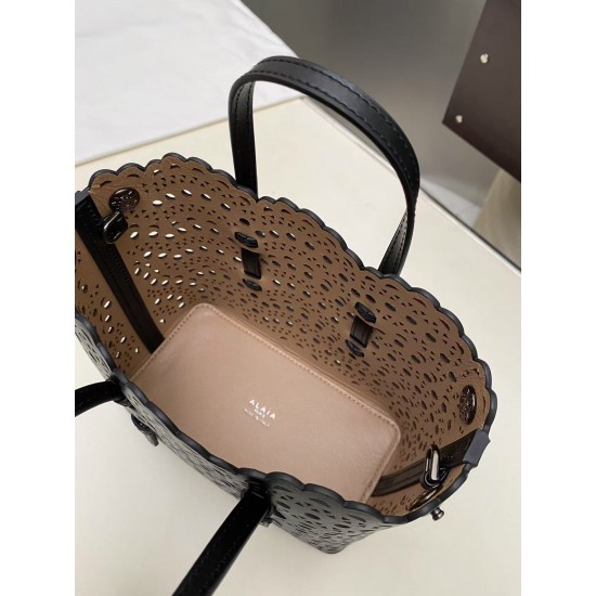 Alaia Bags Collection Top Quality
