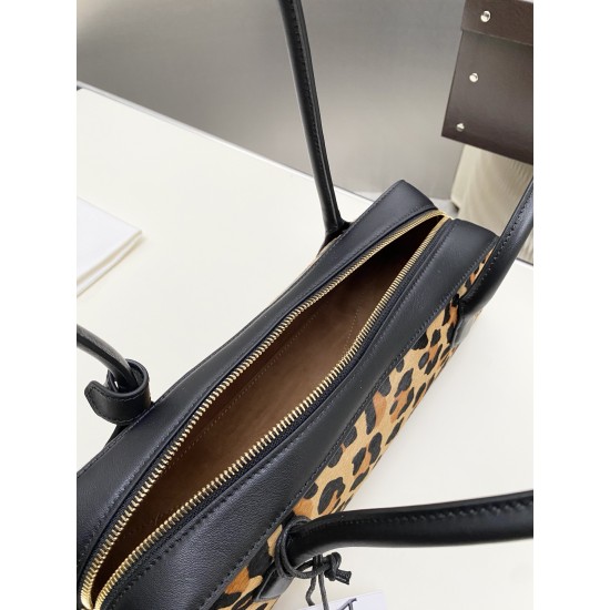 Alaia Bags Collection Top Quality

