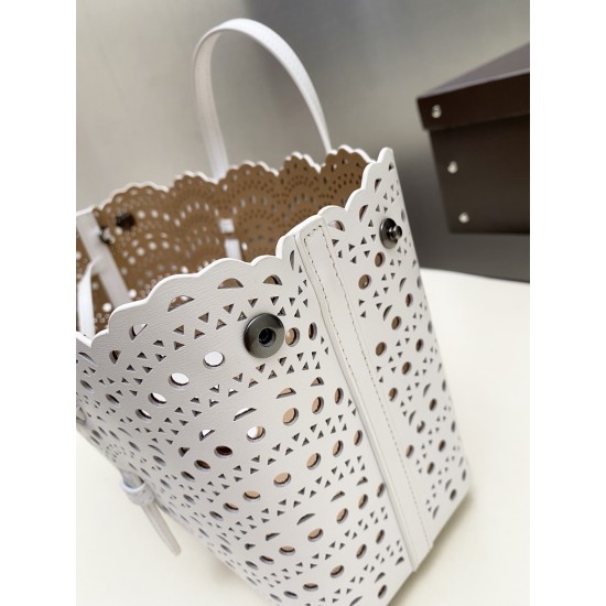 Alaia Bags Collection Top Quality
