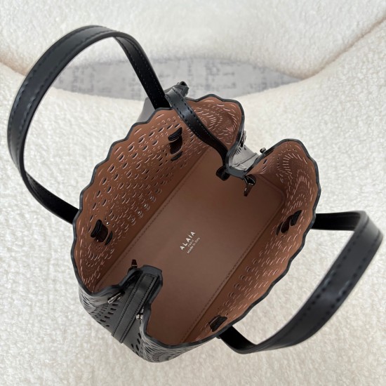 Alaia Bags Collection Top Quality
