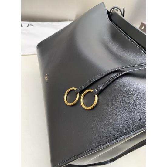 Alaia Bags Collection Top Quality
