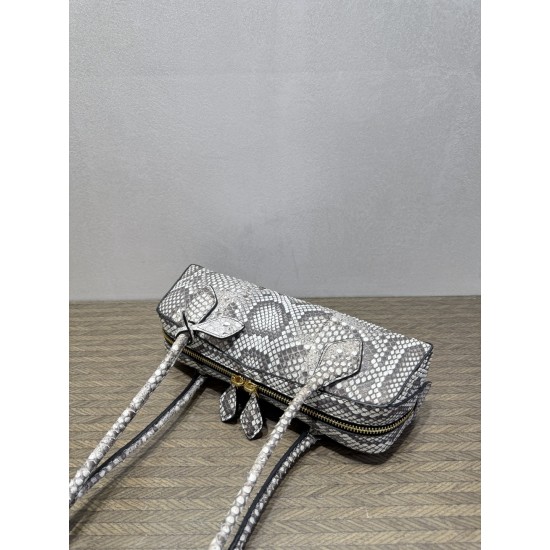 Alaia Bags Collection Top Quality
