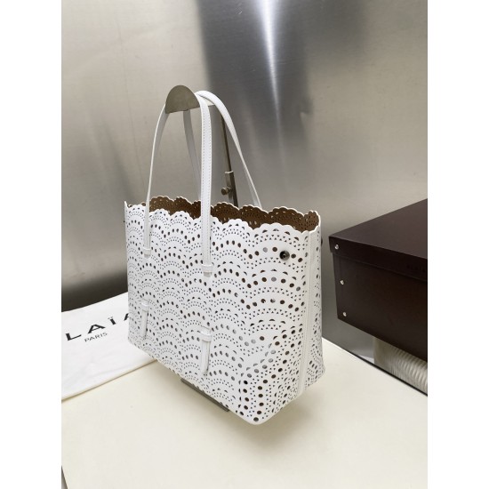 Alaia Bags Collection Top Quality
