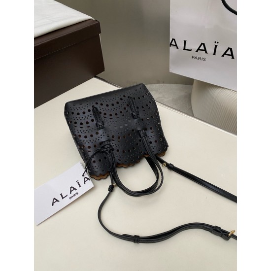 Alaia Bags Collection Top Quality
