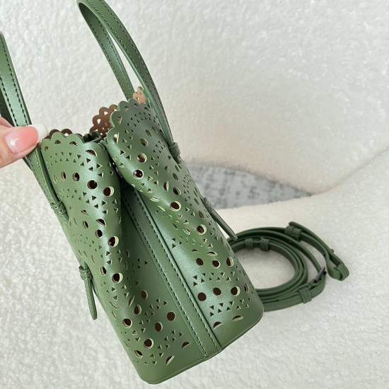 Alaia Bags Collection Top Quality
