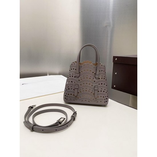 Alaia Bags Collection Top Quality
