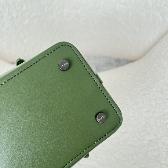 Alaia Bags Collection Top Quality
