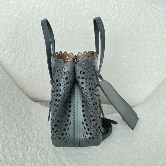 Alaia Bags Collection Top Quality
