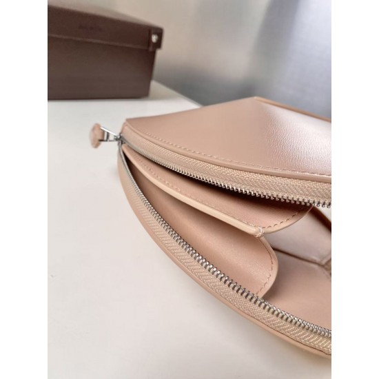 Alaia Love Bag Collection Top Quality
