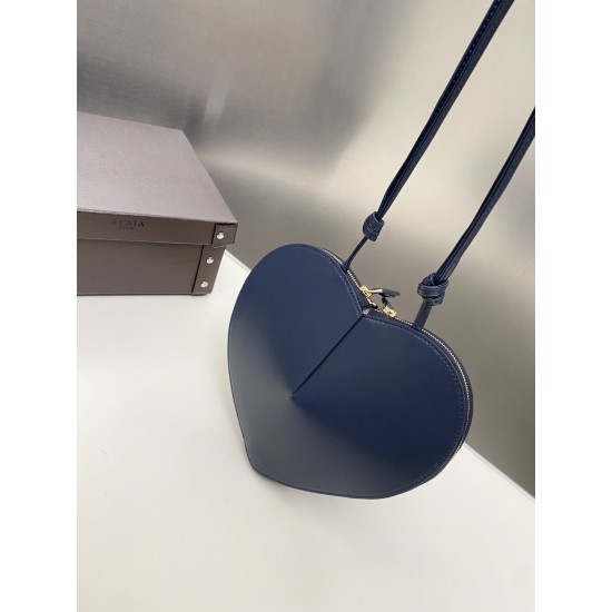Alaia Love Bag Collection Top Quality
