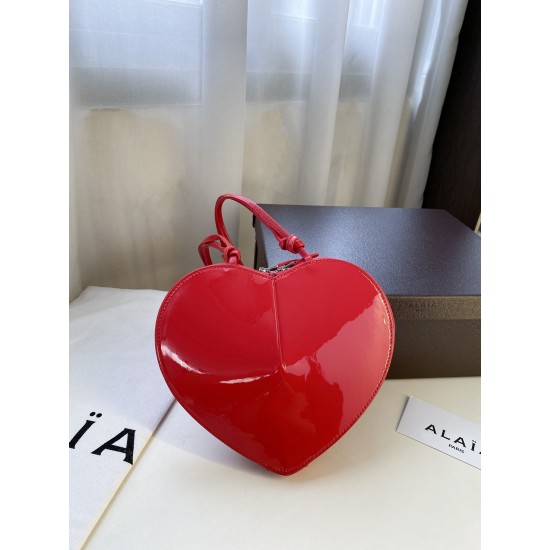 Alaia Love Bag Collection Top Quality
