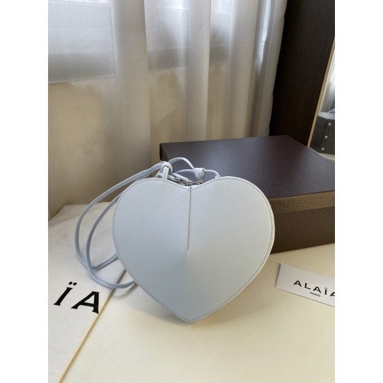 Alaia Love Bag Collection Top Quality

