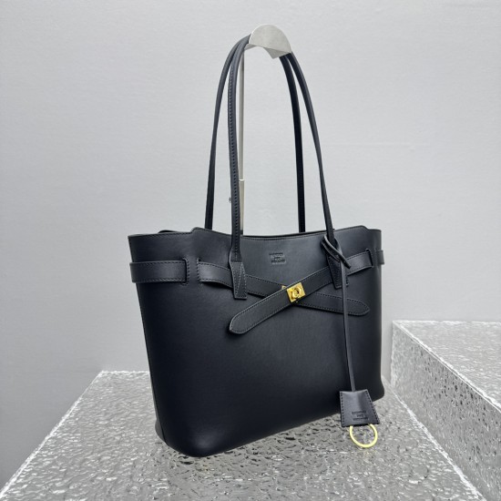 Balenciaga Collection Top Quality
