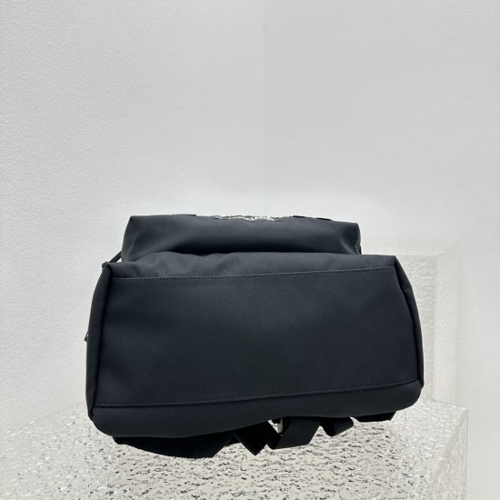 Balenciaga Collection Top Quality
