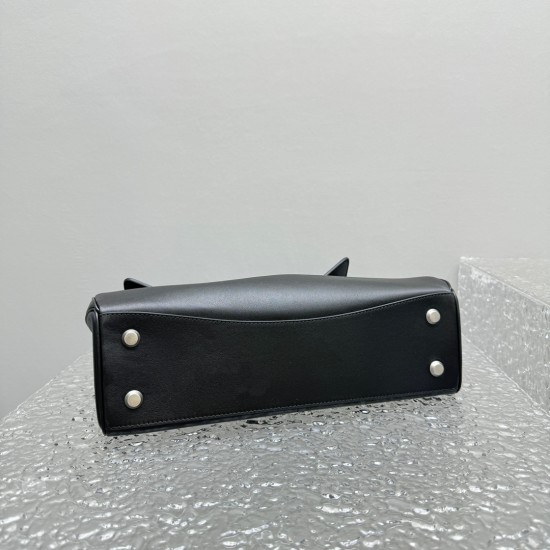 Balenciaga Collection Top Quality
