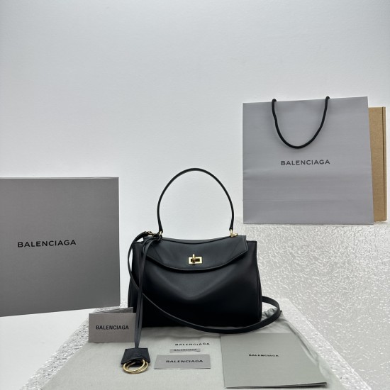 Balenciaga Collection Top Quality
