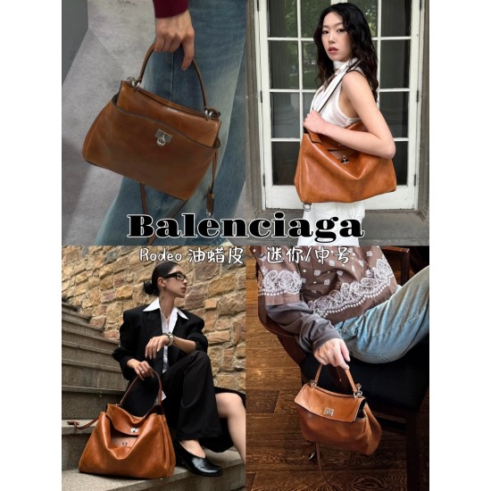 Balenciaga Collection Top Quality
