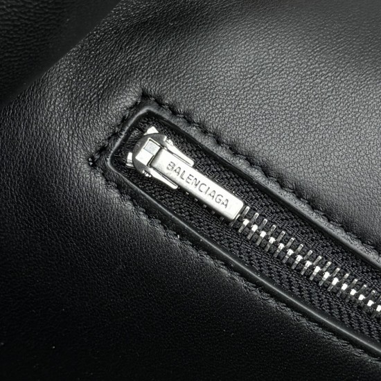 Balenciaga Collection Top Quality
