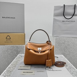Balenciaga Collection Top Quality
