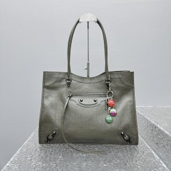 Balenciaga Collection Top Quality
