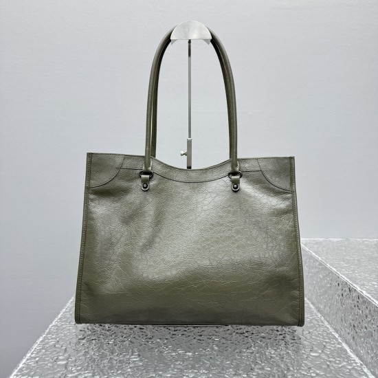 Balenciaga Collection Top Quality
