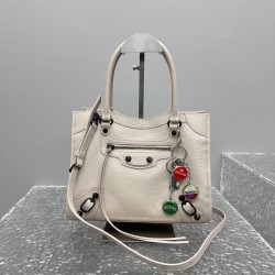 Balenciaga Collection Top Quality
