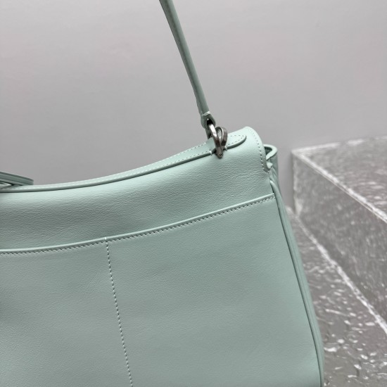 Balenciaga Collection Top Quality
