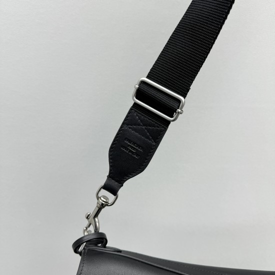 Balenciaga Collection Top Quality
